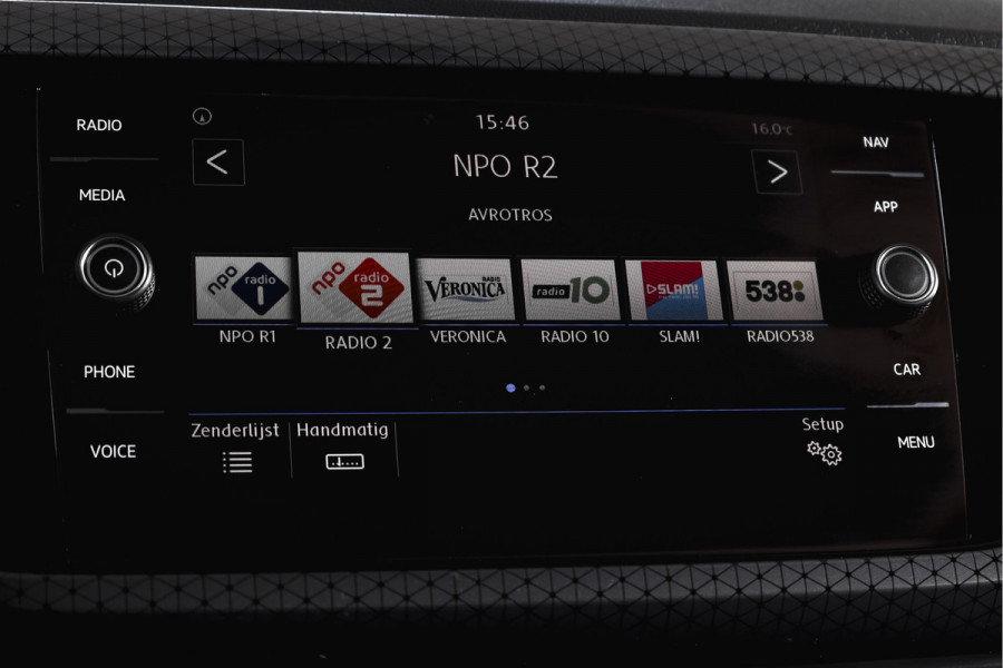 Volkswagen T-Cross 1.0 TSI 116 PK Style | Trekhaak | Dig. Cockpit | Adapt. Cruise | Stoelverw. | PDC | NAV | ECC | LM 17" |