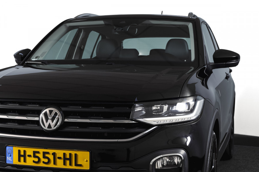 Volkswagen T-Cross 1.0 TSI 116 PK Style | Trekhaak | Dig. Cockpit | Adapt. Cruise | Stoelverw. | PDC | NAV | ECC | LM 17" |