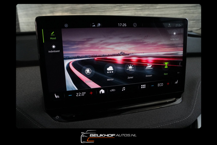 Škoda ENYAQ iV 60 Panorama Memory Half leer Carplay Soh 92%