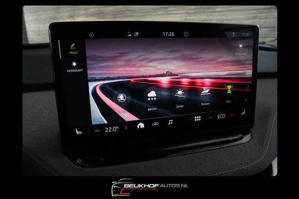 Škoda ENYAQ iV 60 Panorama Memory Half leer Carplay Soh 92%