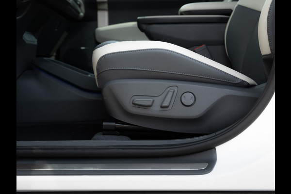 Kia EV3 GT-Line 81.4 kWh | Schuif-/kanteldak | Harman/kardon | Navigatie | Stoel en stuur verwarming |