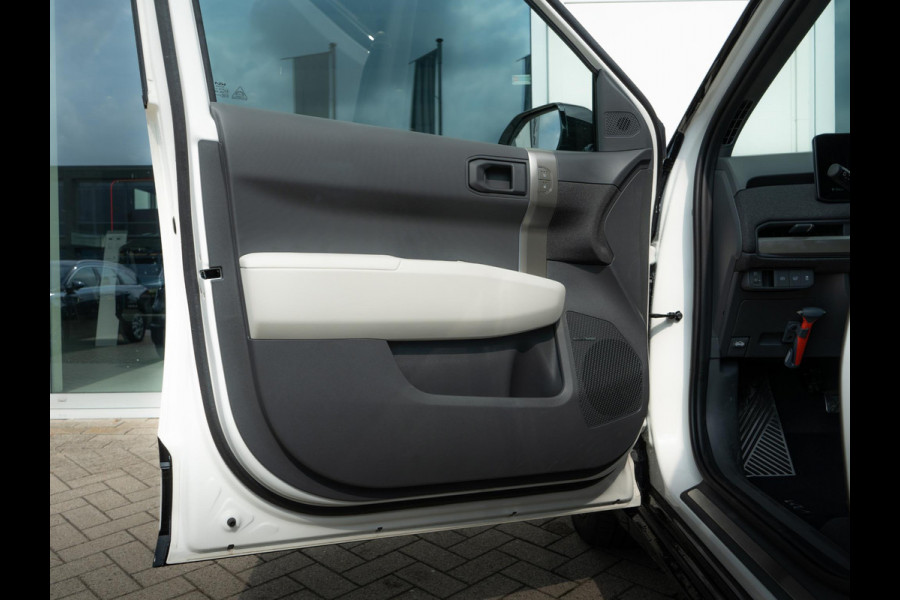 Kia EV3 GT-Line 81.4 kWh | Schuif-/kanteldak | Harman/kardon | Navigatie | Stoel en stuur verwarming |
