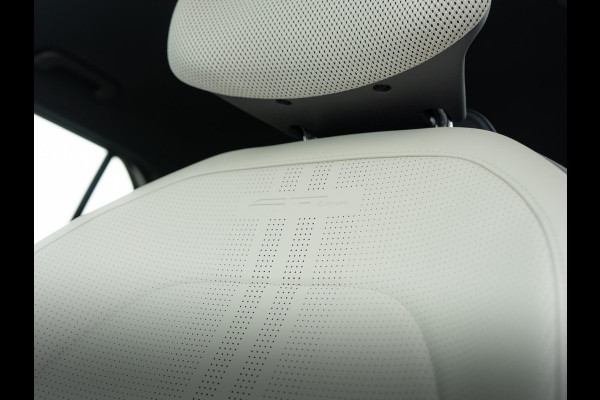Kia EV3 GT-Line 81.4 kWh | Schuif-/kanteldak | Harman/kardon | Navigatie | Stoel en stuur verwarming |