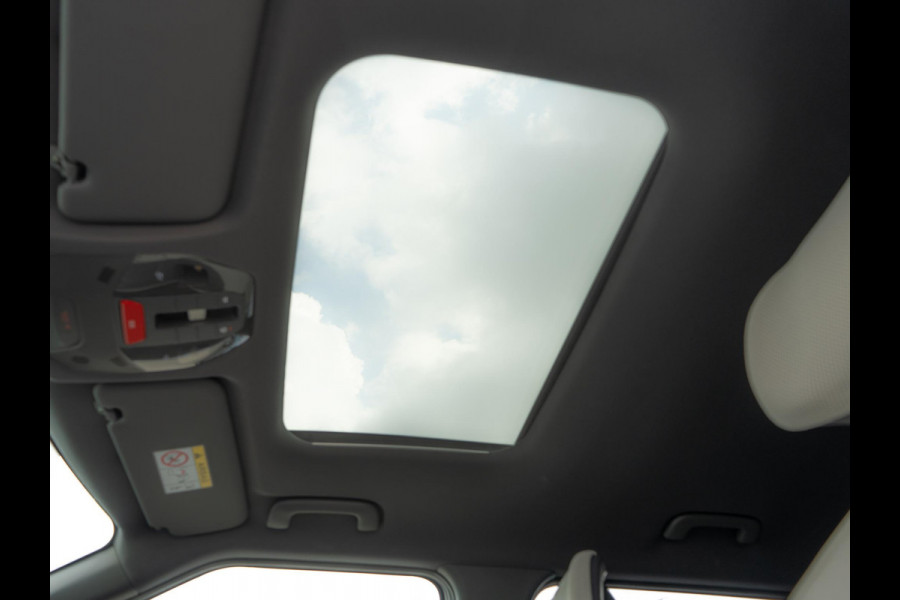 Kia EV3 GT-Line 81.4 kWh | Schuif-/kanteldak | Harman/kardon | Navigatie | Stoel en stuur verwarming |