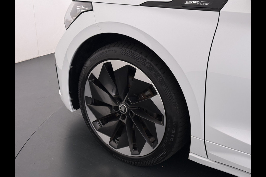 Škoda ENYAQ iV 180PK Sportline SOH 90% Sportstoelen Adap.Cruise Stuurverwarming Lmv 21" Blind Spot Assist Camera Apple Carplay Android Auto Privacy Glas Pdc Isofix Lane Assist P-Assist Dodehoekdetectie IV60 1e Eigenaar Dealeronderhouden Origineel Nederlandse Auto
