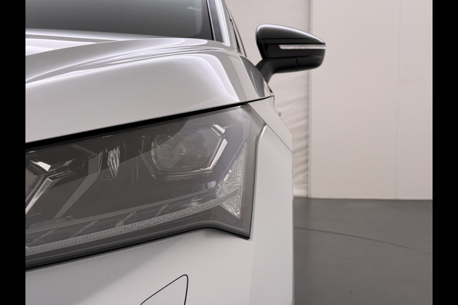 Škoda ENYAQ iV 180PK Sportline SOH 90% Sportstoelen Adap.Cruise Stuurverwarming Lmv 21" Blind Spot Assist Camera Apple Carplay Android Auto Privacy Glas Pdc Isofix Lane Assist P-Assist Dodehoekdetectie IV60 1e Eigenaar Dealeronderhouden Origineel Nederlandse Auto