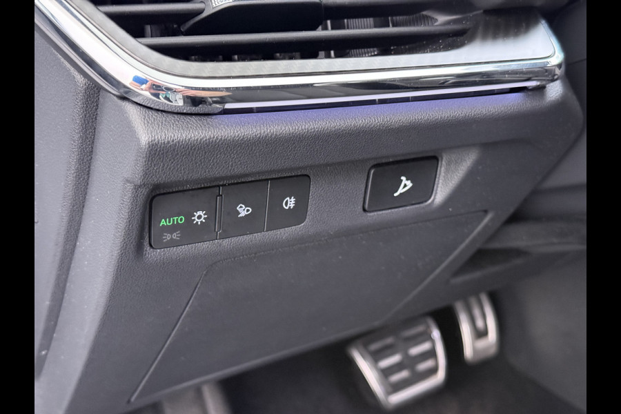 Škoda ENYAQ iV 180PK Sportline SOH 90% Sportstoelen Adap.Cruise Stuurverwarming Lmv 21" Blind Spot Assist Camera Apple Carplay Android Auto Privacy Glas Pdc Isofix Lane Assist P-Assist Dodehoekdetectie IV60 1e Eigenaar Dealeronderhouden Origineel Nederlandse Auto