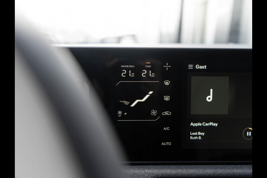 Kia EV3 GT-Line Business Edition 81.4 kWh | Stoel en stuur verwarming | Carplay/android auto |
