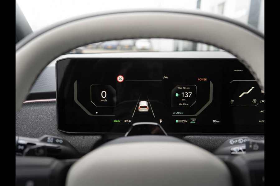Kia EV3 GT-Line Business Edition 81.4 kWh | Stoel en stuur verwarming | Carplay/android auto |