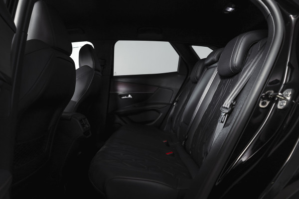 Peugeot 3008 1.6 PureTech 180 PK GT - Automaat | Afn. Trekhaak | Dig. Cockpit | Adapt. Cruise | Leder-+stoelverw. | Elek. stoelen | Camera | NAV | ECC | Elek. Klep | LM 18" |