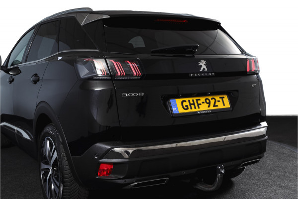 Peugeot 3008 1.6 PureTech 180 PK GT - Automaat | Afn. Trekhaak | Dig. Cockpit | Adapt. Cruise | Leder-+stoelverw. | Elek. stoelen | Camera | NAV | ECC | Elek. Klep | LM 18" |