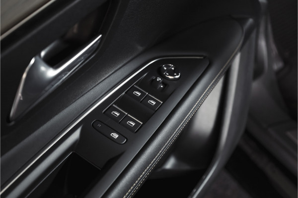 Peugeot 3008 1.6 PureTech 180 PK GT - Automaat | Afn. Trekhaak | Dig. Cockpit | Adapt. Cruise | Leder-+stoelverw. | Elek. stoelen | Camera | NAV | ECC | Elek. Klep | LM 18" |