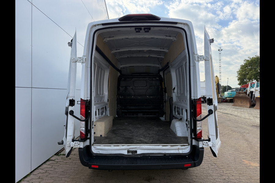 Ford E-Transit e-Transit 68kWh 184PK