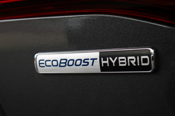 Ford FOCUS Wagon 1.0 EcoBoost Hybrid ST Line X | Trekhaak | BLIS | Winterpack | Adaptieve cruise