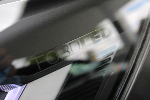 Ford FOCUS Wagon 1.0 EcoBoost Hybrid ST Line X | Trekhaak | BLIS | Winterpack | Adaptieve cruise