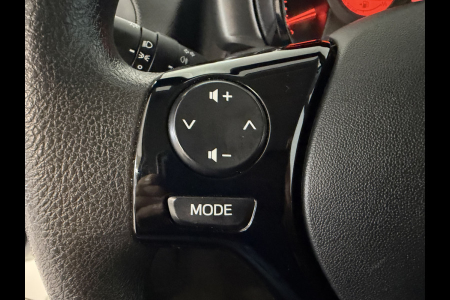 Toyota Aygo 1.0 VVT-i x-fun 5 Drs Airco /