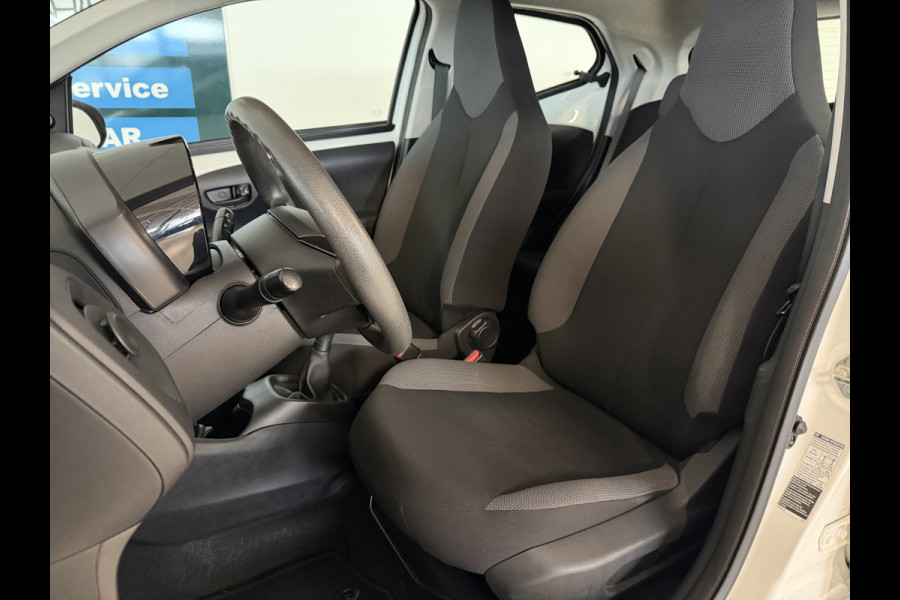 Toyota Aygo 1.0 VVT-i x-fun 5 Drs Airco /