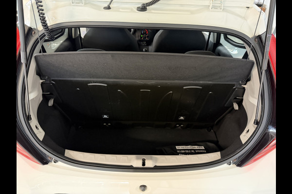 Toyota Aygo 1.0 VVT-i x-fun 5 Drs Airco /