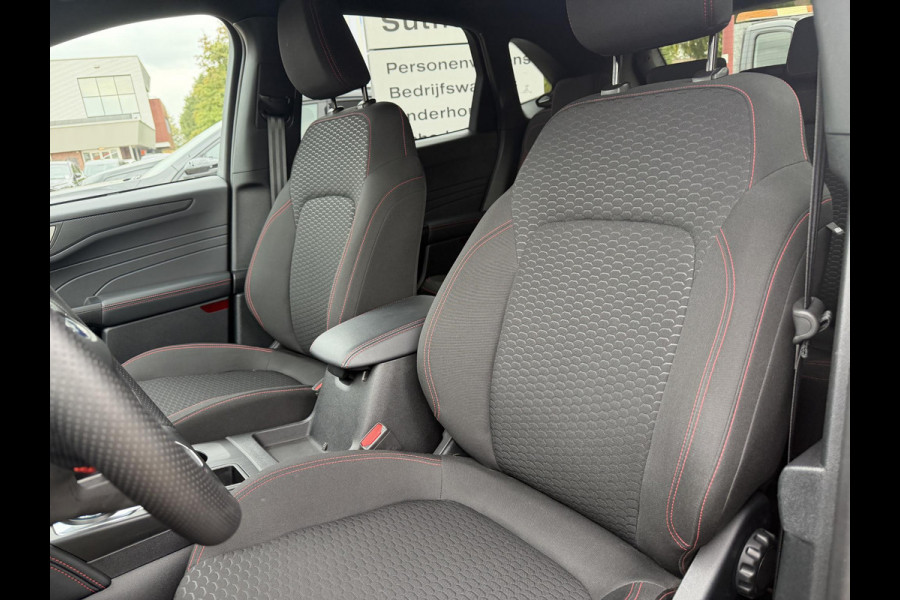 Ford Kuga 2.5 PHEV ST-Line 243pk | Wegklapbare trekhaak (elektrisch bedienbaar) | Driver Assistance Pack | Winter Pack | 19 inch lichtmetalen velgen in Absolute Black/Machined | SCI |