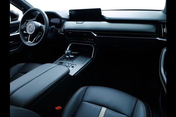 Mazda CX-80 2.5 e-SkyActiv PHEV Homura Plus 7 Pers. | Nieuw! | Panoramadak | Leer | Bose Audio | Stoelkoeling | Stoel-Stuur- Achterbankverwarming, 360 Camera, Adaptive Cruise, Head-Up, Keyless