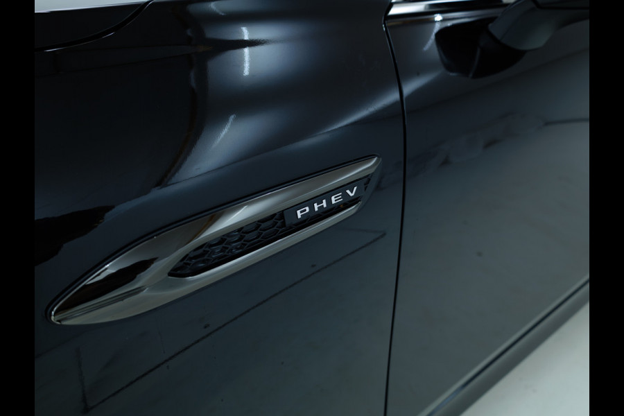 Mazda CX-80 2.5 e-SkyActiv PHEV Homura Plus 7 Pers. | Nieuw! | Panoramadak | Leer | Bose Audio | Stoelkoeling | Stoel-Stuur- Achterbankverwarming, 360 Camera, Adaptive Cruise, Head-Up, Keyless