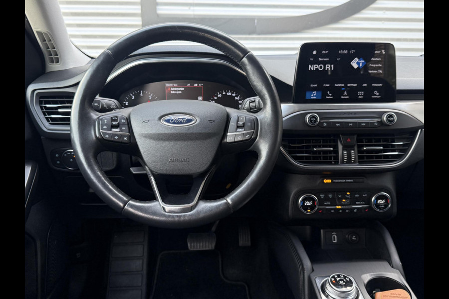 Ford FOCUS Wagon 1.0 EcoBoost Titanium Business 2e Eigenaar|Navi|Camera|Clima|Cruise|Stoelverwarming|Carplay|APK tot 06-2027