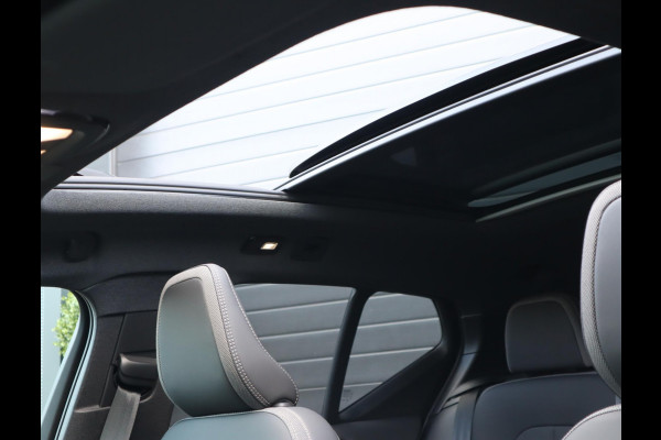Volvo EX40 Single Motor Extended Range Ultra 82 kWh | 99,96% SOH | Pano | Memory Seats | 360 camera | Trekhaak | Harman Kardon