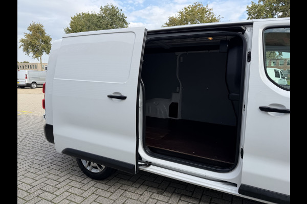Opel Vivaro 2.0 CDTI L3H1 Edition / vaste prijs rijklaar € 11.950 ex btw / euro 6 / bpm vrij / lease vanaf € 201 / airco / cruise / navigatie / achteruit rijcamera / trekhaak / pdc