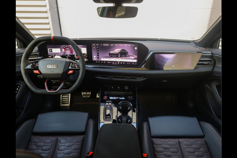 Audi RS5 Limousine e-hybrid quattro | Tech Pro - Mat Carbon Camouflage