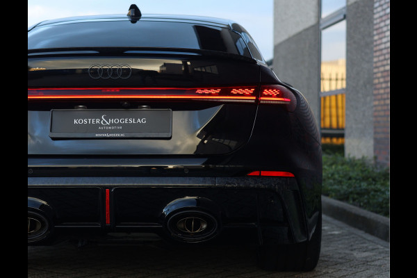 Audi RS5 Limousine e-hybrid quattro | Tech Pro - Mat Carbon Camouflage