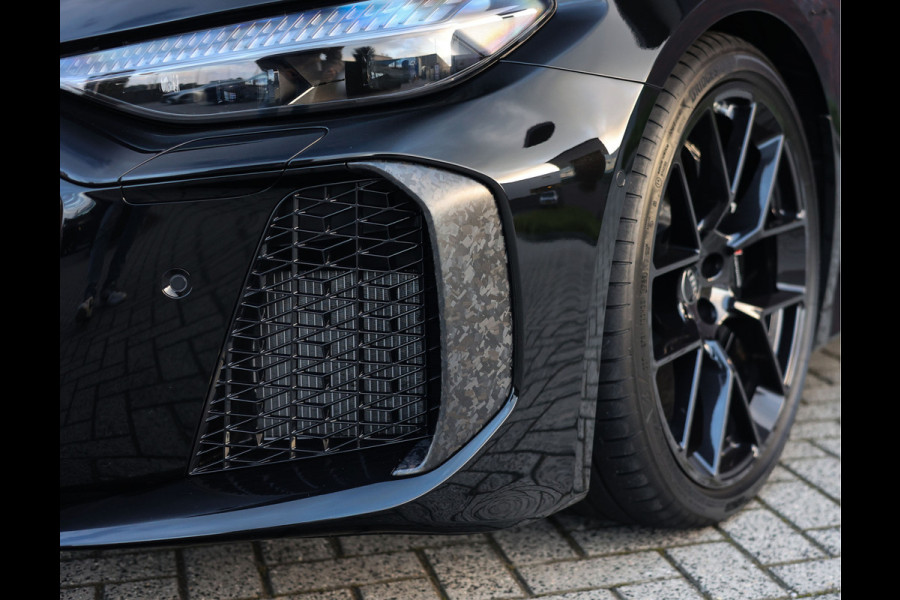 Audi RS5 Limousine e-hybrid quattro | Tech Pro - Mat Carbon Camouflage