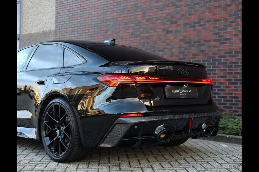 Audi RS5 Limousine e-hybrid quattro | Tech Pro - Mat Carbon Camouflage