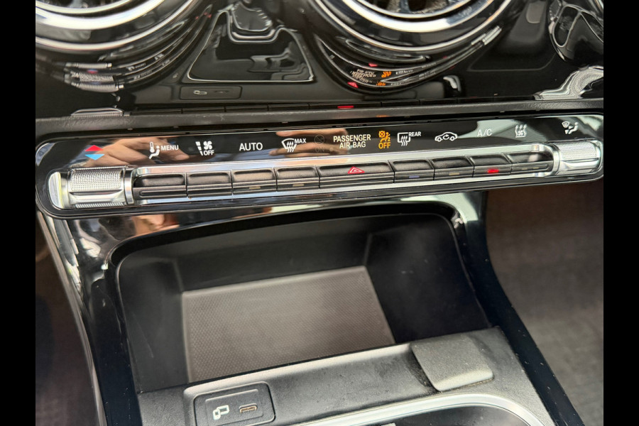Mercedes-Benz A-Klasse 250 e Business Line Limousine Automaat 218 Pk | Panoramadak | Navigatie | Climate | Cruise control | 19".