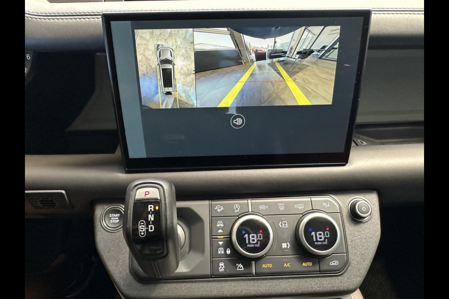 Land Rover Defender 130 3.0 P400 130 X-Dynamic SE 8-pers. ** 22inch ** HUD ** Panodak ** Ventilatie **