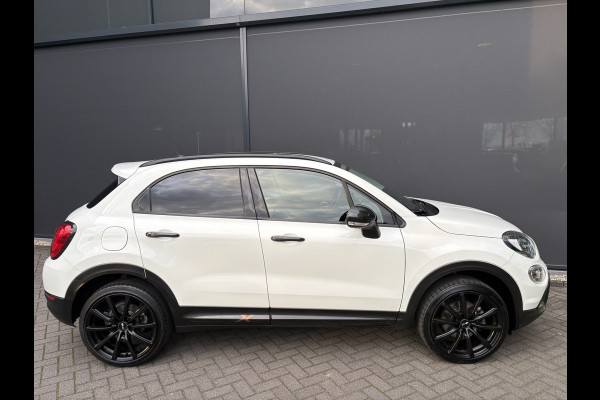 Fiat 500X Cross 1.4 Turbo MultiAir S-Design Cross Airco - Parkeersensor achter - Navigatie - Cruise control - Bluetooth - Dakrails - Radio - Licht metalen velgen 19 inch - Start/stop systeem - Lederen/stof bekleding - Elektrische ramen - Extra getint glas achter -  Keyless entry