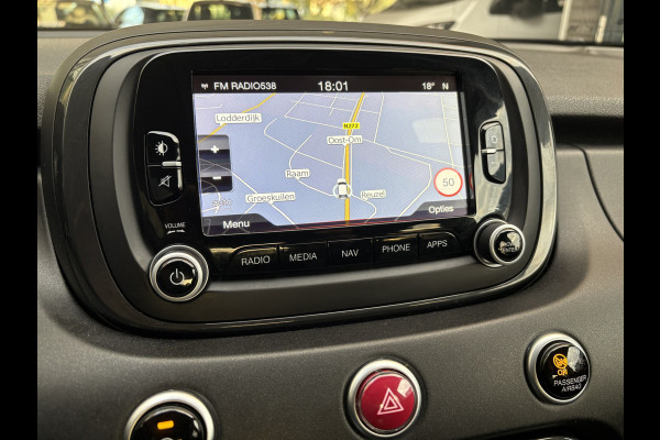 Fiat 500X Cross 1.4 Turbo MultiAir S-Design Cross Airco - Parkeersensor achter - Navigatie - Cruise control - Bluetooth - Dakrails - Radio - Licht metalen velgen 19 inch - Start/stop systeem - Lederen/stof bekleding - Elektrische ramen - Extra getint glas achter -  Keyless entry