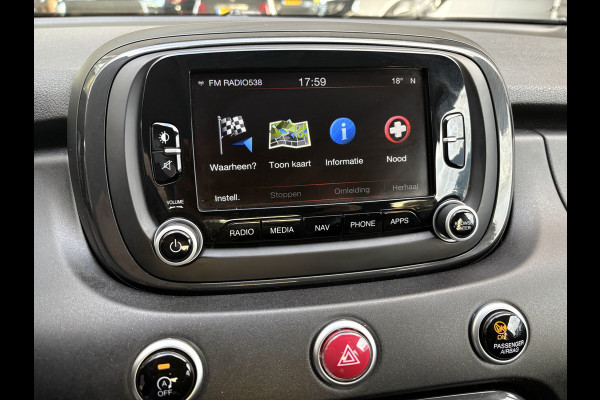 Fiat 500X Cross 1.4 Turbo MultiAir S-Design Cross Airco - Parkeersensor achter - Navigatie - Cruise control - Bluetooth - Dakrails - Radio - Licht metalen velgen 19 inch - Start/stop systeem - Lederen/stof bekleding - Elektrische ramen - Extra getint glas achter -  Keyless entry