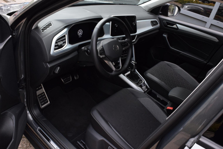 Volkswagen T-Roc 1.5 150pk TSI|ACC|Carplay|als nieuw!