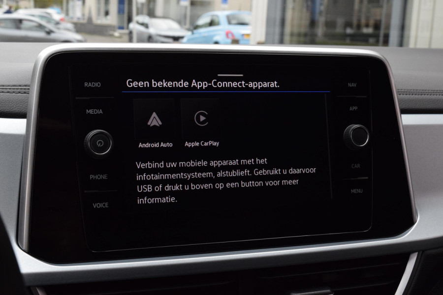 Volkswagen T-Roc 1.5 150pk TSI|ACC|Carplay|als nieuw!