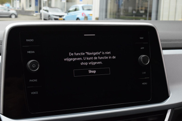 Volkswagen T-Roc 1.5 150pk TSI|ACC|Carplay|als nieuw!
