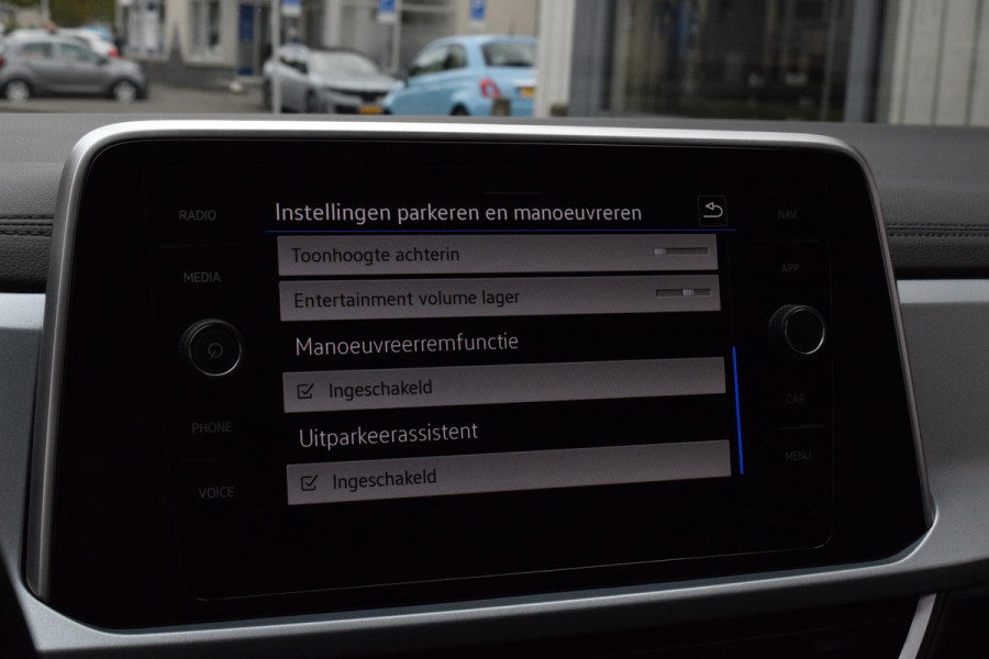 Volkswagen T-Roc 1.5 150pk TSI|ACC|Carplay|als nieuw!