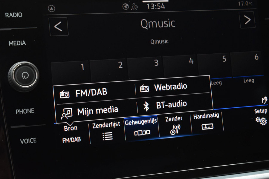 Volkswagen T-Roc 1.5 150pk TSI|ACC|Carplay|als nieuw!