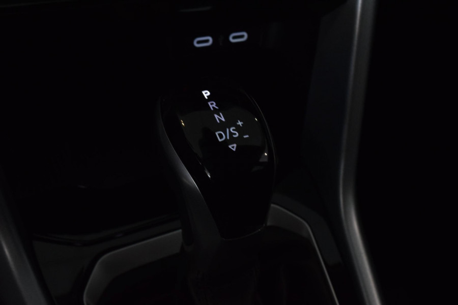 Volkswagen T-Roc 1.5 150pk TSI|ACC|Carplay|als nieuw!
