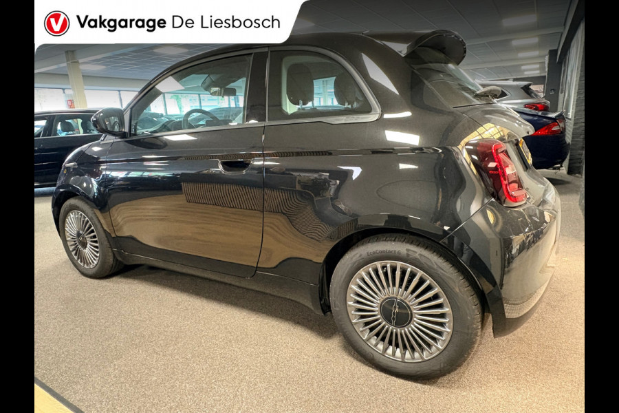 Fiat 500 E 42 kWh /Icon/ airco / carplay