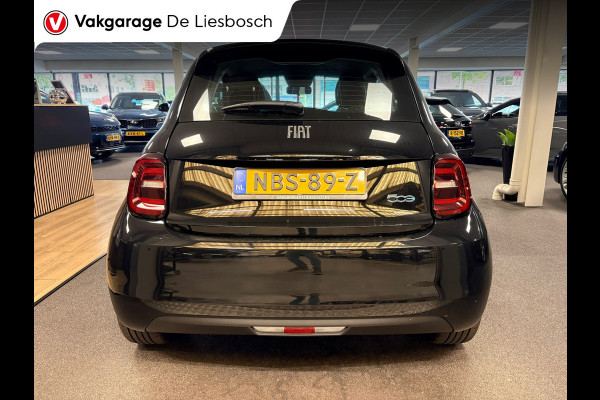 Fiat 500 E 42 kWh /Icon/ airco / carplay