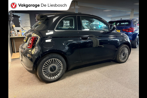 Fiat 500 E 42 kWh /Icon/ airco / carplay