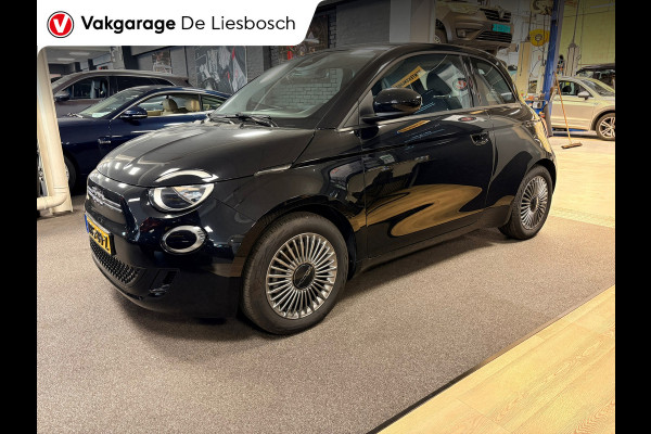 Fiat 500 E 42 kWh /Icon/ airco / carplay