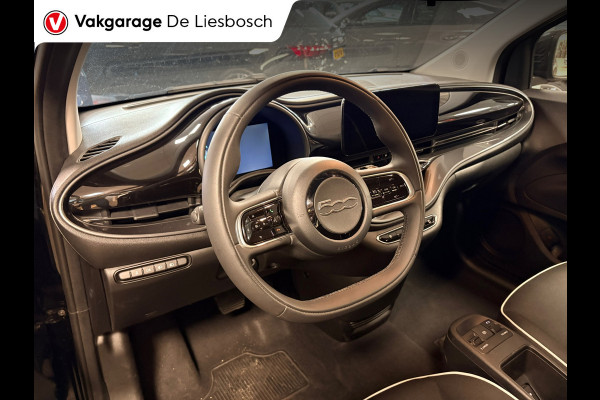 Fiat 500 E 42 kWh /Icon/ airco / carplay