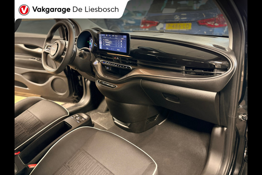 Fiat 500 E 42 kWh /Icon/ airco / carplay