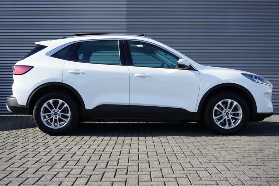 Ford Kuga 2.5 PHEV Titanium | PANO | WINTERPACK | HEAD UP | CARPLAY